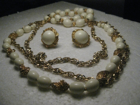 Vintage Crown Trifari Multi-Strand Demi Parure, 3 Pc. Set, Necklace/Bracelet/Clip Earrings