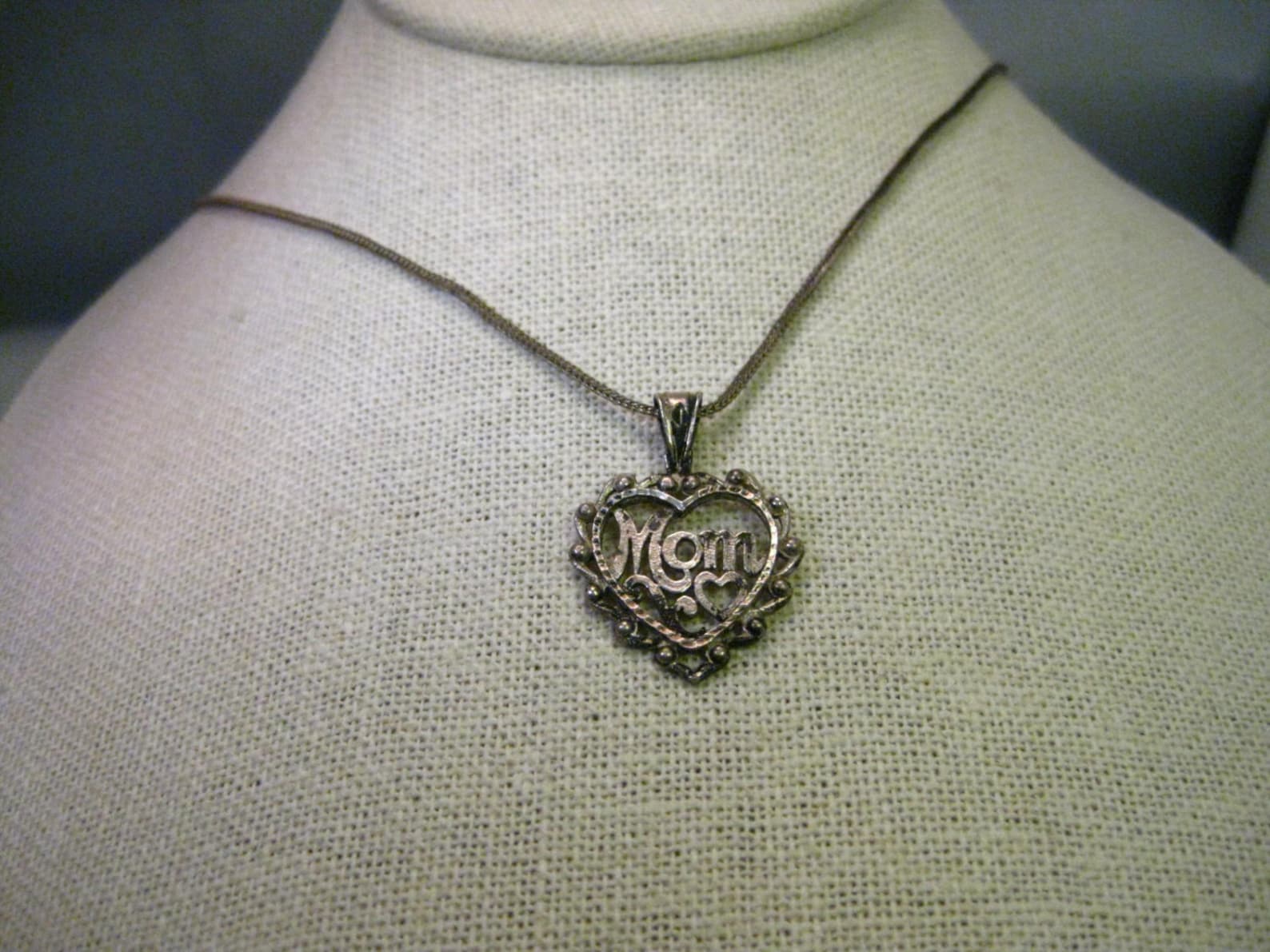 Heart Design Sterling Silver Necklace For Mom main image 1