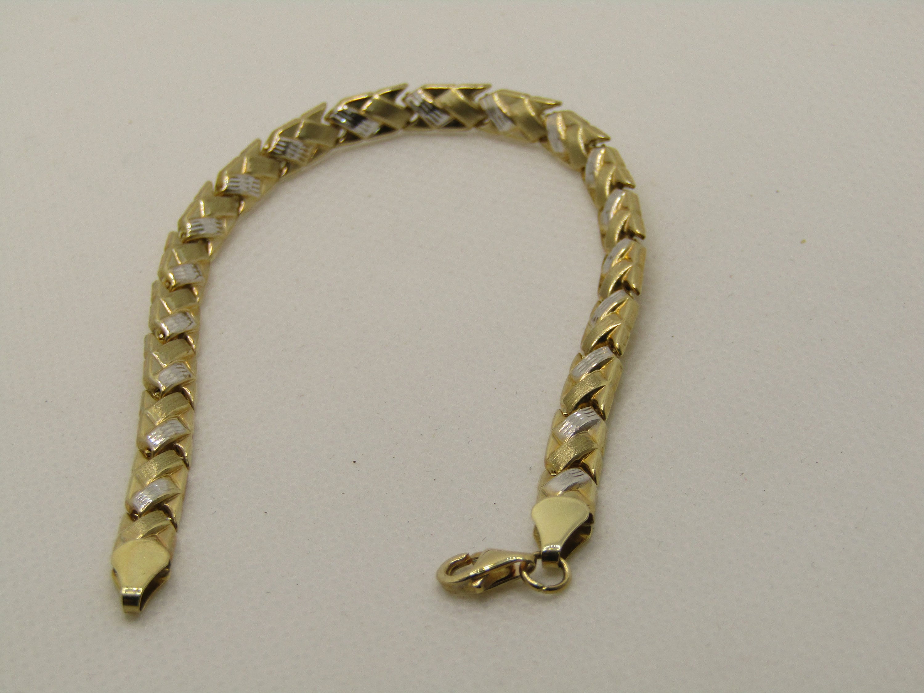 Au 10k turkey bracelet best sale