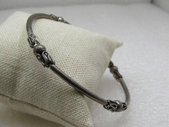 Bali Bangle Bracelet, 8", Unisex, Silver Tone 1970's