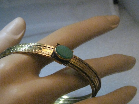 Art Deco Stackable Bangle Bracelets, Jade-like Stone, 10kt G.F, 7.5"