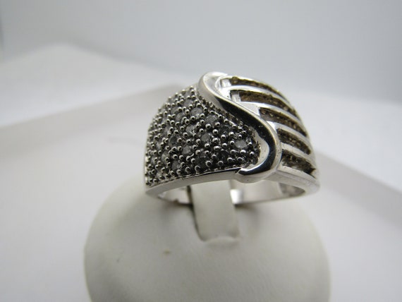 14kt Wide Diamond Cluster Ring, Sz. 10.5, White Gold, 1990's