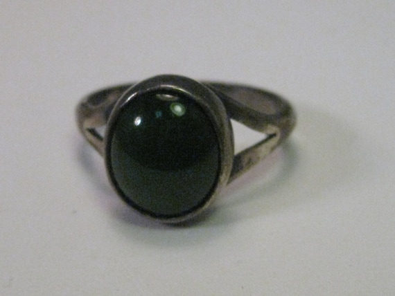 Vintage Sterling Silver Oval Jade Ring, sz. 6.75, 1970's, Southwest to Modern Design