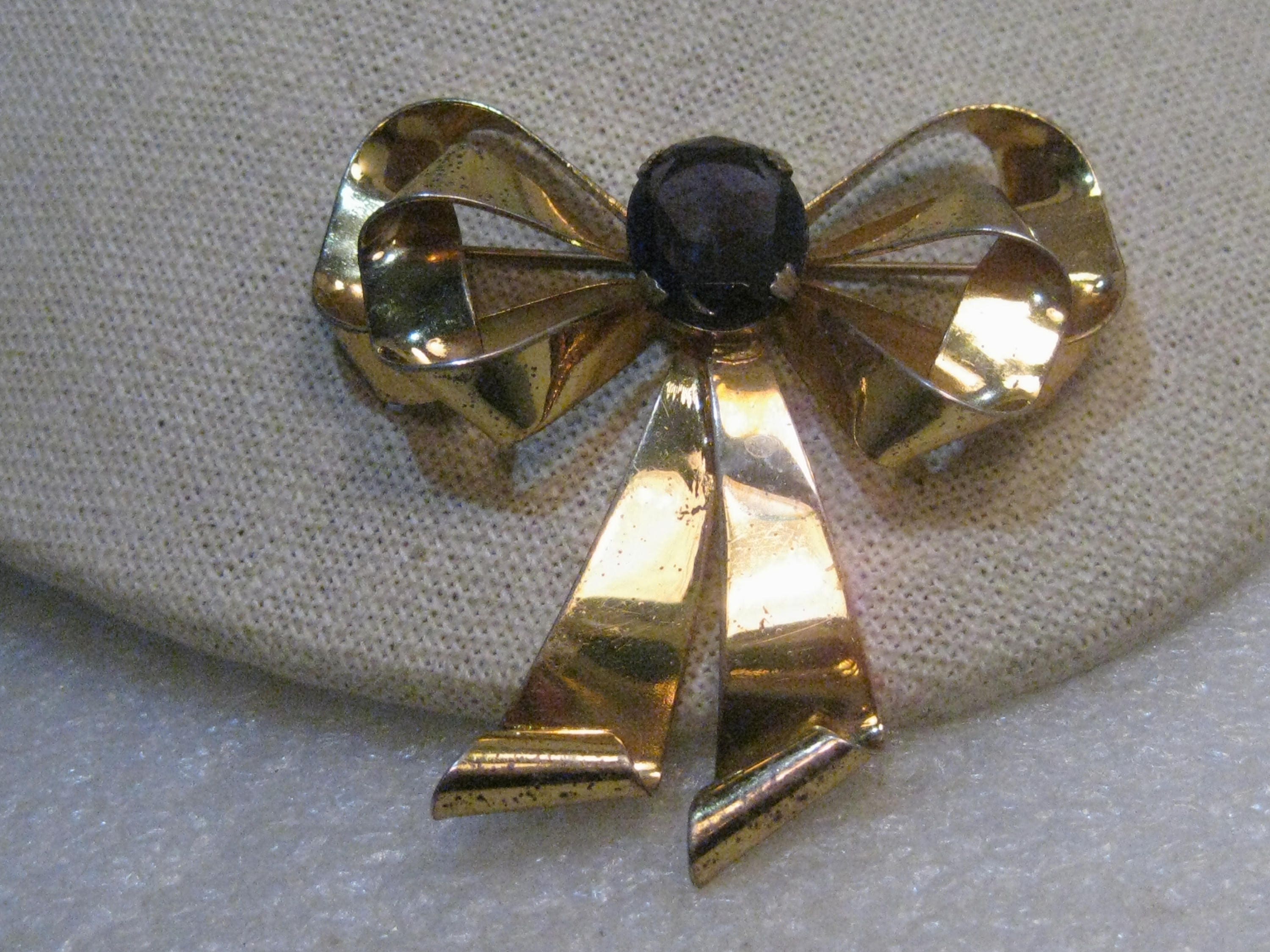 Vintage Sterling Amethyst Bow Brooch, 1940's, Stone, GoldWashed, 2.25, 18.62gr.