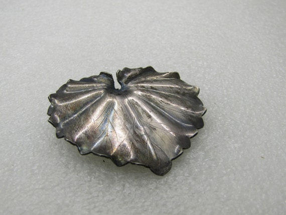 Vintage Sterling Leaf Dress Clip, Marked Sterling and Hand Made, 1-7/8"  by 1-5/8", 12.11 grams