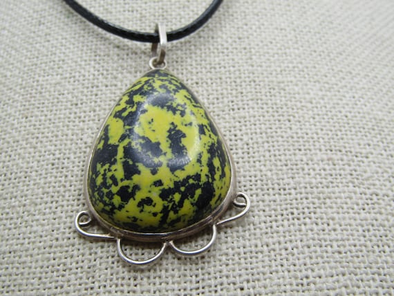 Sterling Southwestern Faux Black Agate Necklace, 20".