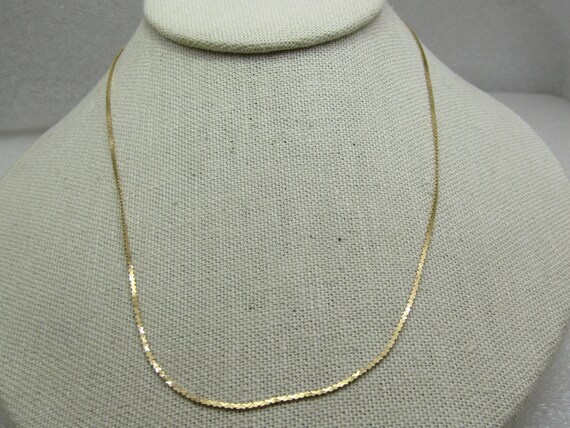 Vintage 14kt Herringbone Chain Necklace, 20".  Yellow gold.  Unisex