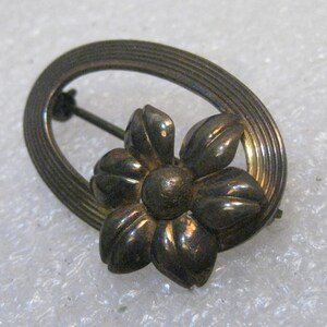 Vintage Symmetalic Sterling +14k Brooch, Oval with Floral Accent