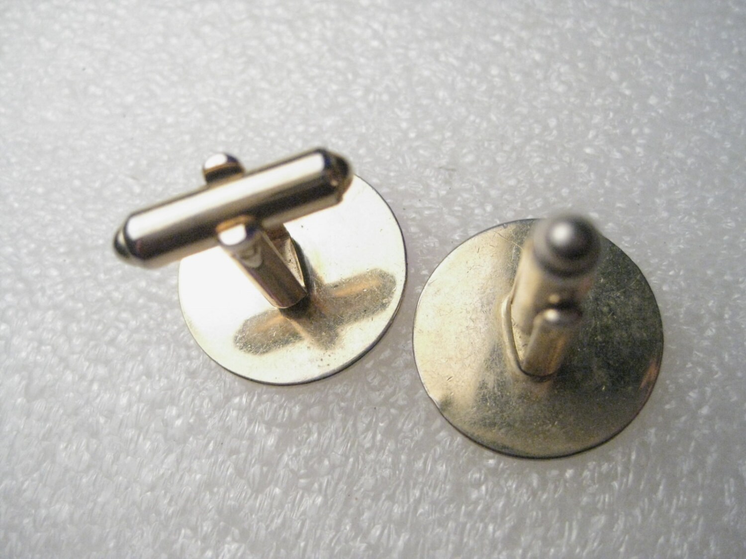 Vintage 1960's Art Deco Unisex Goldtone Cuff Links, Round, Etched ...