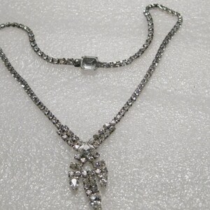 Vintage Art Deco All Rhinestone Cross Over, V Drop, 15&quot; Single/Double Strand Necklace - AWESOME - CLEAR
