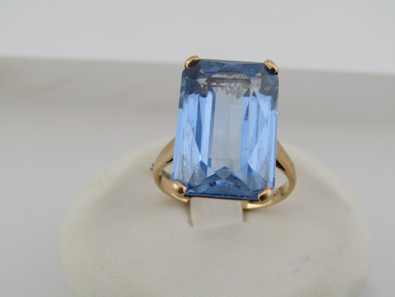 Vintage 18kt Blue Topaz Ring, Sz. 5.5, Pre Mid-Century, 10CTW. Statement ring