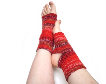 Red warm yoga socks, knitted pilates socks