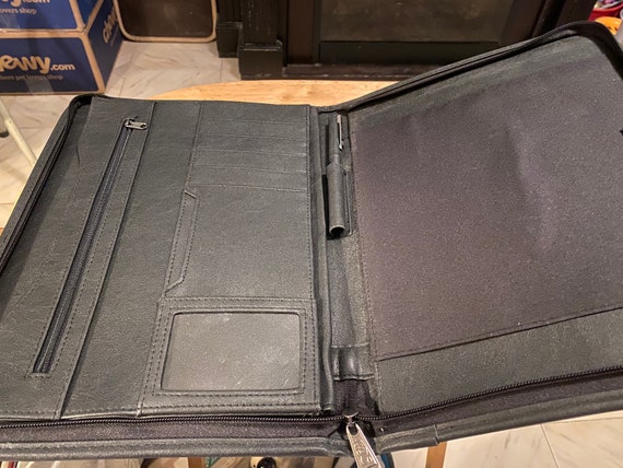 Leather Executive Binder - image 2