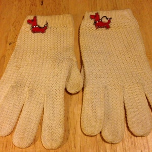 Off-White Stretch Gloves with Scottie Dogs