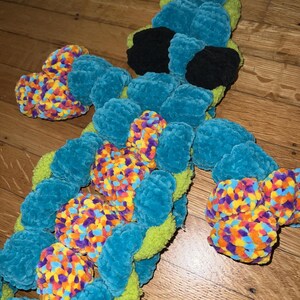 Crochet Beaded Lizard Pillow