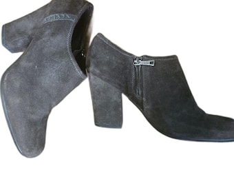 PRADa Ankle Boot Sz 38.5 Milano Brown Suede Leather Bootie, 3.75" Block Heel , side zip