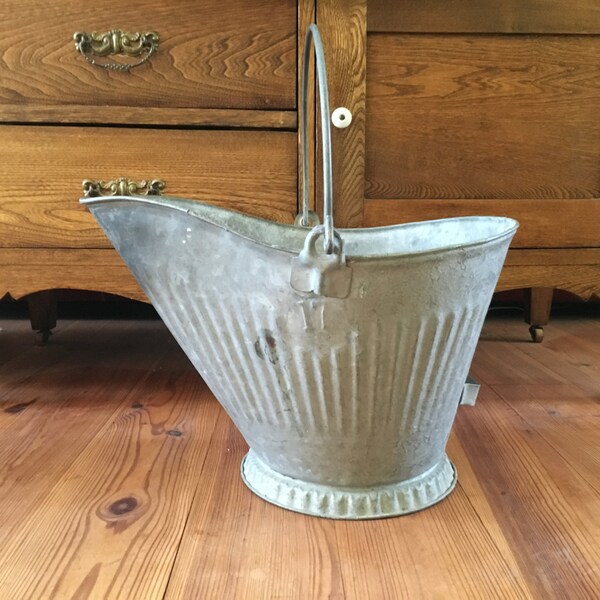 RESERVED For Dixie:Vintage Galvanized Bucket, Coal Bucket, Metal Bucket, Farmhouse Decor, Home Decor, Rustic Bucket With Handle, Primitive