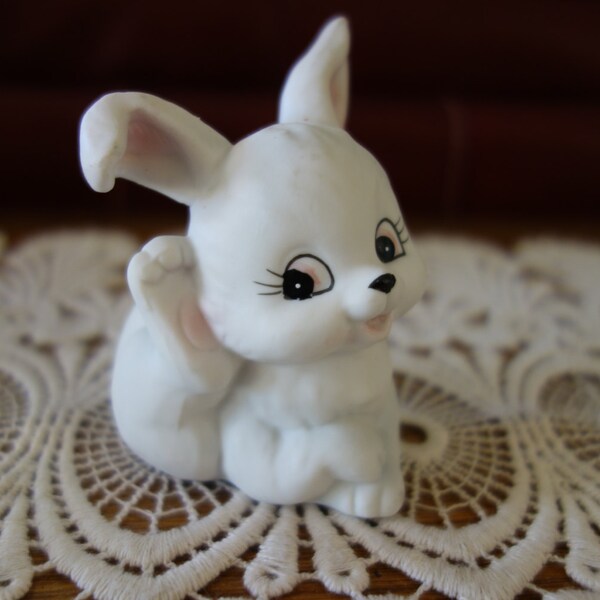 Vintage Bunny Figurine, Homco, White, Rabbit, Home Decor, Bunny Rabbit, Collectible, Easter, Ceramic, Fine Art, Miniatures, Knick Knacks