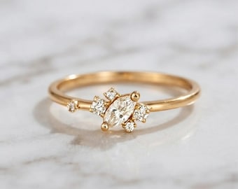 Dainty Marquise Diamond Ring, Minimalist Gold Cluster Ring, Elegant Unique Statement Jewelry, Dainty Everyday Ring for Women