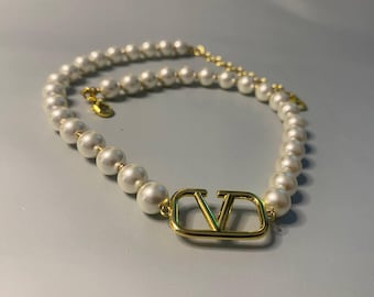 Valentino Gold V Logo Pearl Beaded Necklace 36cm