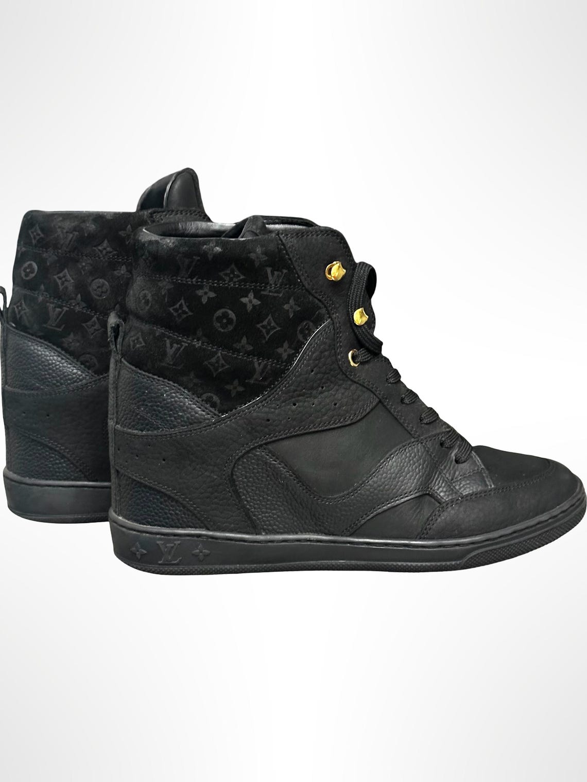 Authentic Vintage Louis Vuitton Black Monogram High Top Wedge Sneakers Size 37, foto 4 di 5