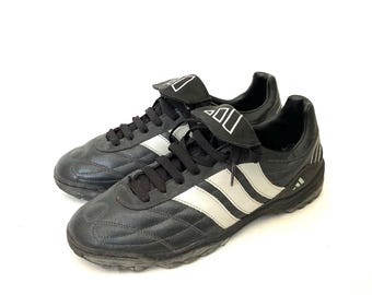 ADIDAS Predator Astro Football Shoes Trainers Размер US 11  (1999)