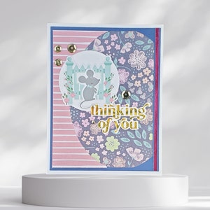 Carte de voeux Thinking of You, carte Miss You avec souris et fleurs lilas