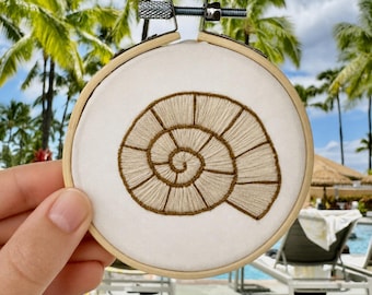 Mini Seashell Embroidery Kit