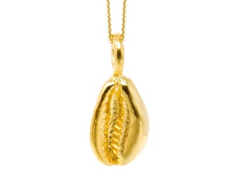 THE COWRIE Abundance Necklace I