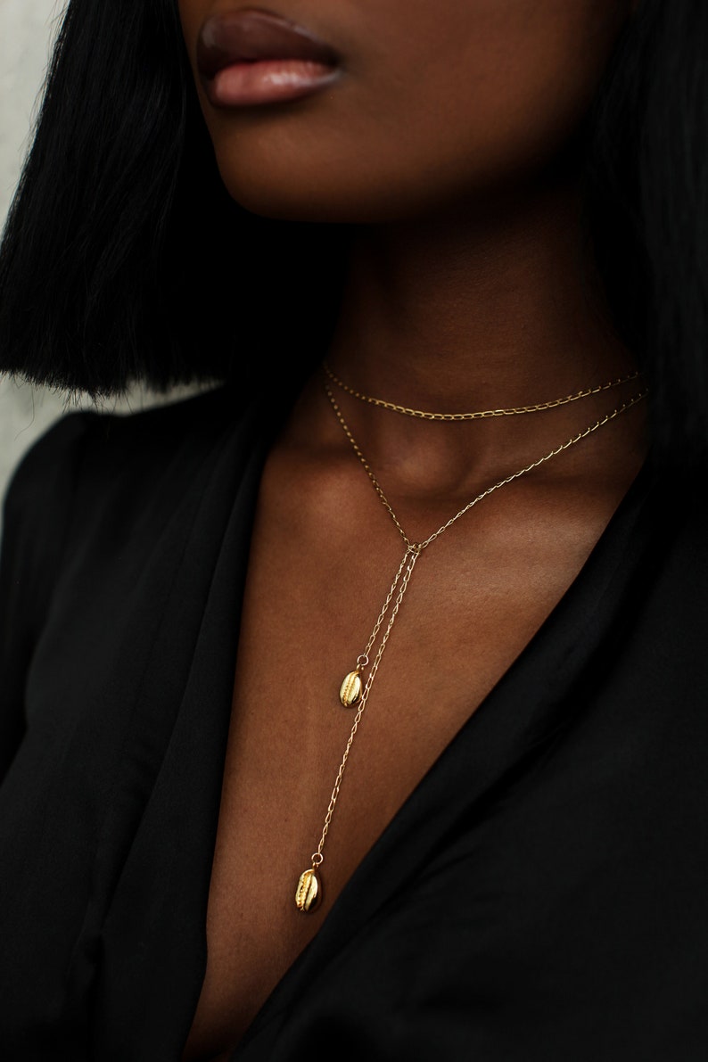 FINALIST of Etsy Design Awards/// THE COWRIE Infinity Necklace image 6