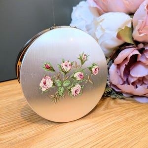 Powder Compact by Stratton Silver Plated Pink Roses, Convertible Compact c1970s