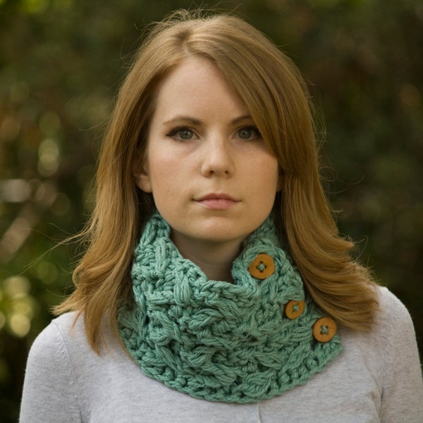 Sea Green Cowl, Mint Cowl, Cotton Crochet Button Neck Warmer