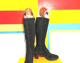 1970s 70s vintage black suede gogo boots 9 stack heel knee high shoes 1960s 60s wood leather footwear heels round toe grasshoppers shoes