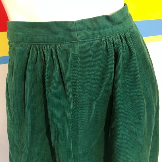 Early 1960s vintage green corduroy skirt pockets … - image 9