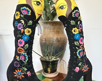 1970s 70s vintage floral embroidered gogo boots Jerry edouard enosis Greece 6 Penny lane almost famous flower black suede leather stack heel