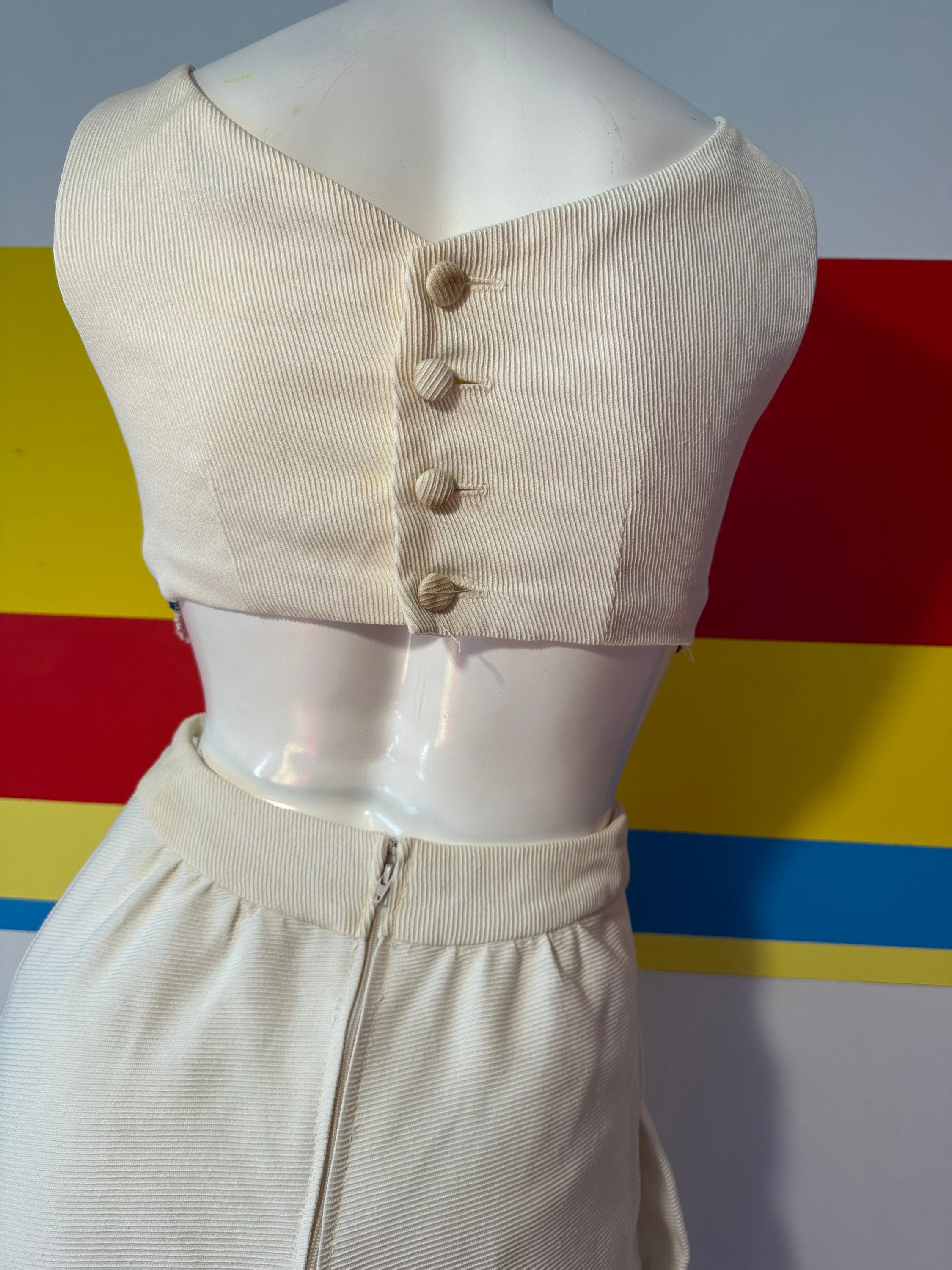 1970s 70s Vintage Mollie Parnis Midi Dress With Cut Out