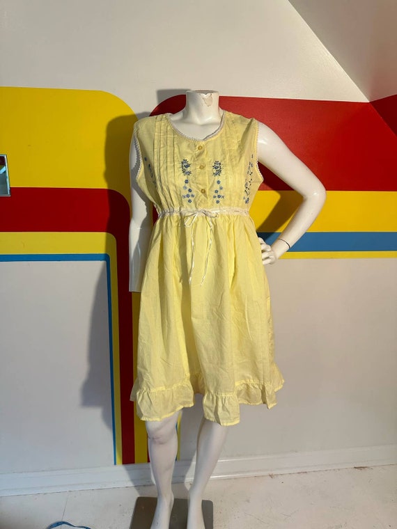 1970s vintage yellow sun dress mini cottage core … - image 4