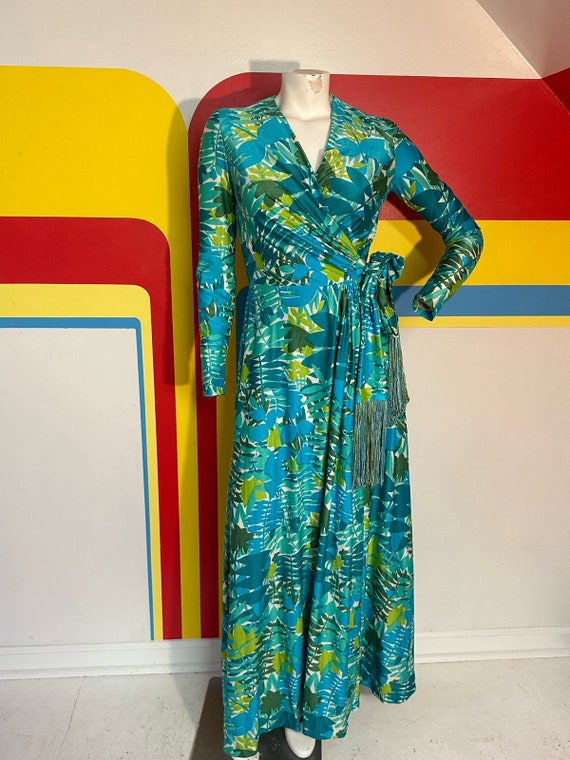 jersey knit dress patterns Garment Kit - Simple Jersey Knit Dress Sizes: L - XXL / Calf Length - 3/4 Length or Long Sleeve / Phoenix