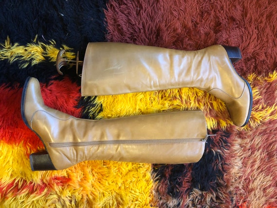 1960s tan gogo boots by Golo sz 6.5 n