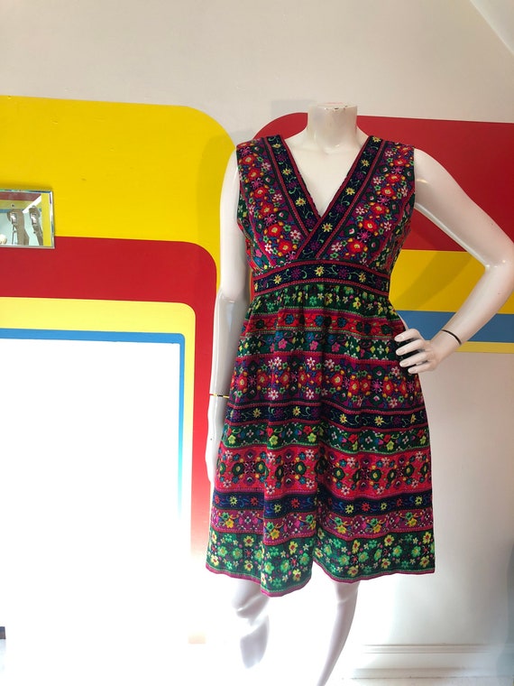 1970s dayglo floral minidress babydoll sundress s… - image 10