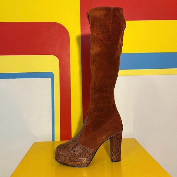 1970s 70s Vintage Rust Suede and Snake Platform Boots Sz 7