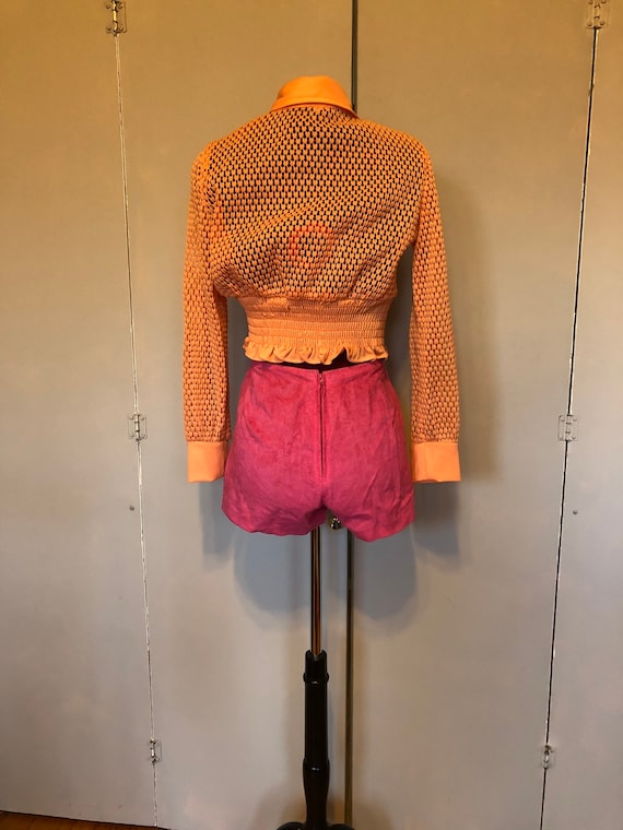 1970s 70s vintage pink velour velvet hot pants sh… - image 5