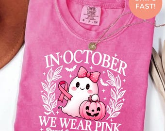 Camiseta Comfort Colors En octubre vestimos de rosa, camiseta de concientización sobre el cáncer de mama, camiseta de fantasma de Halloween, regalo de camiseta con lazo rosa contra el cáncer