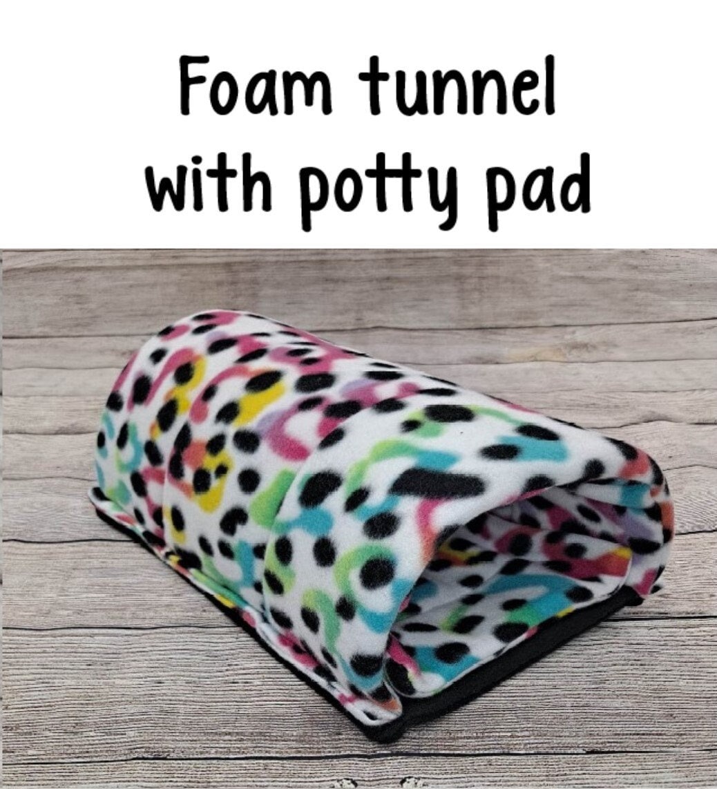 Customizable Fleece Guinea Pig Tunnel: Washable Small Pet Hideout