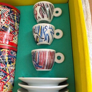 Collection Illy de tasses à expresso Sandro Chia (6 tasses + soucoupes, 1997, emballage d'origine) image 4