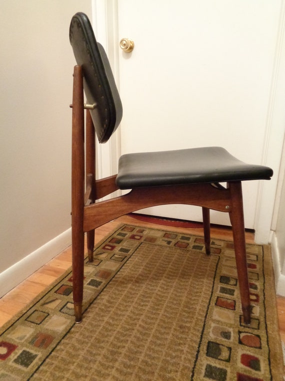 Vintage Mid Century Modern Danish Wood Desk Chair Local Image 0