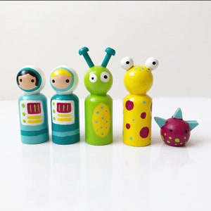 Candy Alien Peggies - Space Toys
