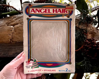 Vintage Spun Glass Box Vintage Angel Hair Box MCM 1960 1970 Retro Spun Glass Angel Hair Christmas Diorama Valentine Easter Decor 2 oz NIOB