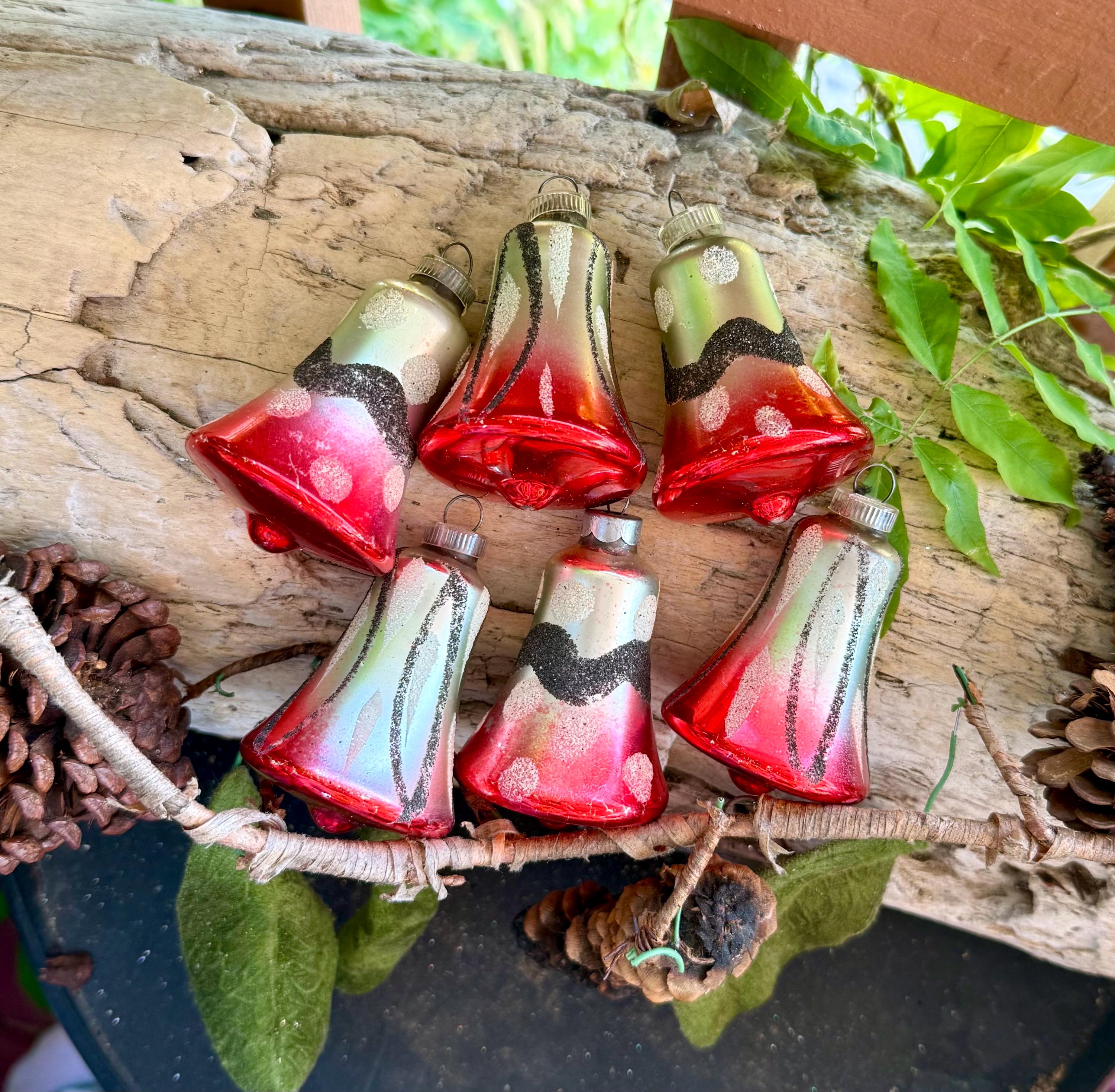 ヴィンテージ　西ドイツ　クリスタル ベル　ハンドベル　インテリア　オブジェ West Germany Bells - Etsy