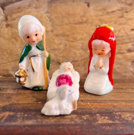 Vintage Napco Mary Joseph Baby Jesus Wisemen Figurines Nativity